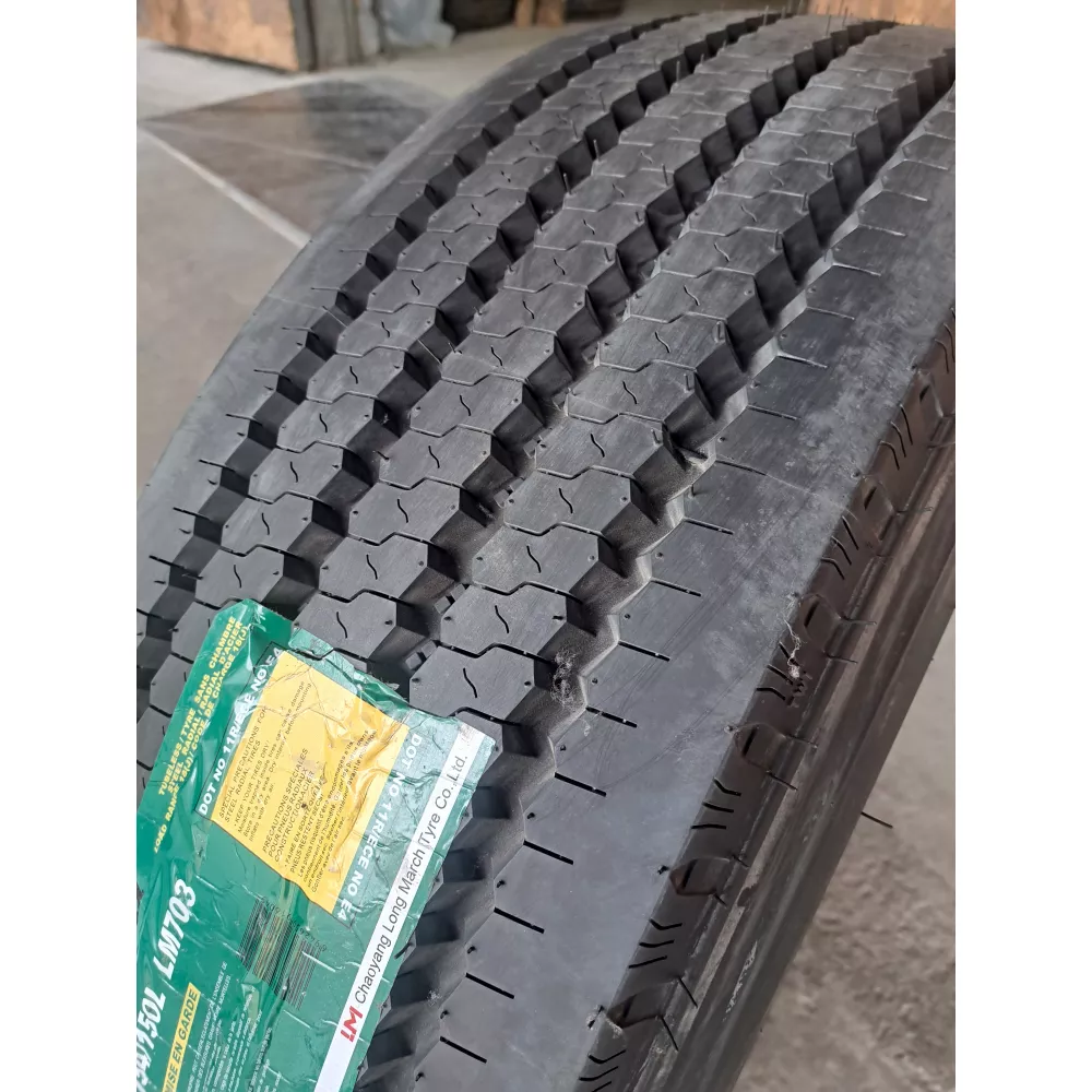 Грузовая шина 315/70 R22,5 Long March LM-703 18PR в Тобольске