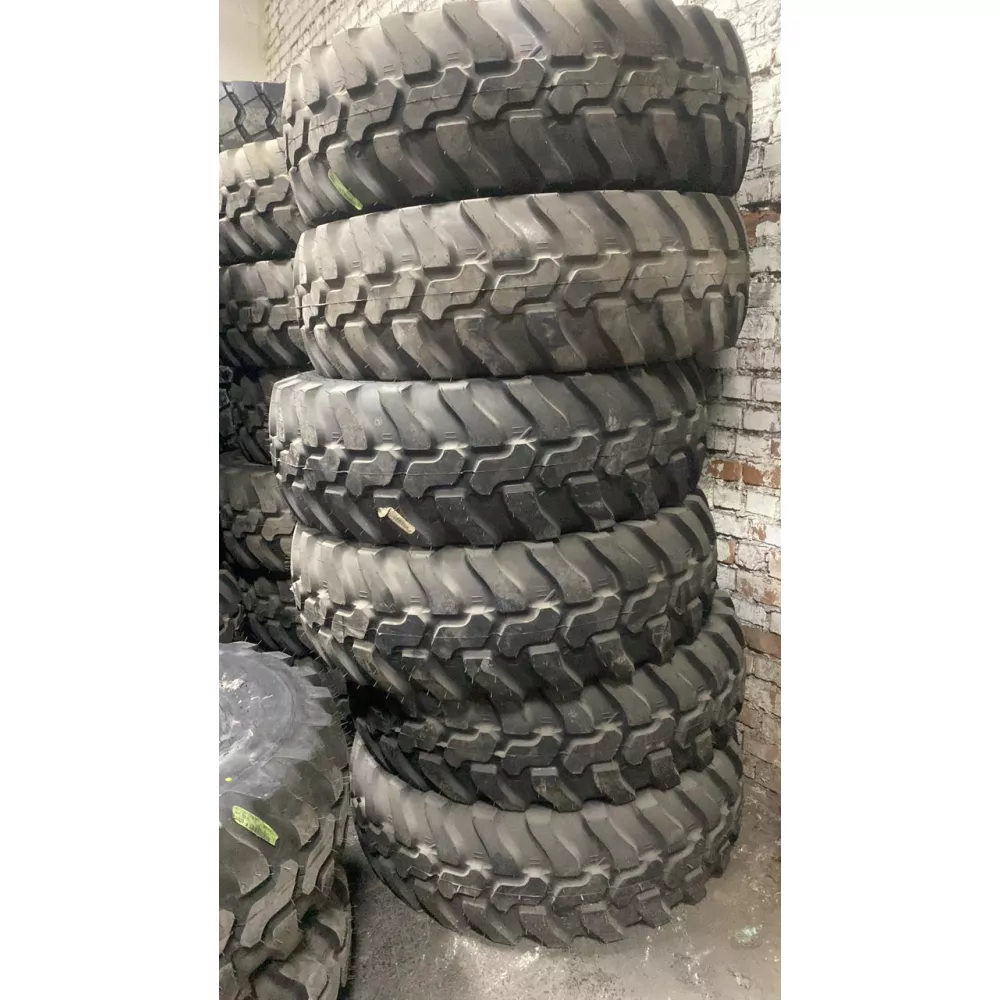 Спецшина 405/70/24 Dunlop sp t9  в Тобольске